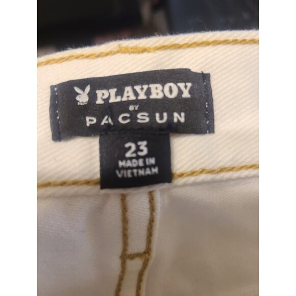 NWT Playboy High Waisted Cutout Pocket Jeans White Size 23 Logo Denim Pants - Picture 7 of 7